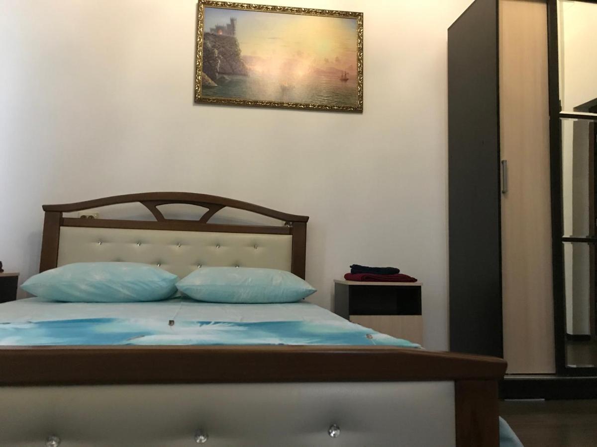 Бархат 桑德雷什 外观 照片